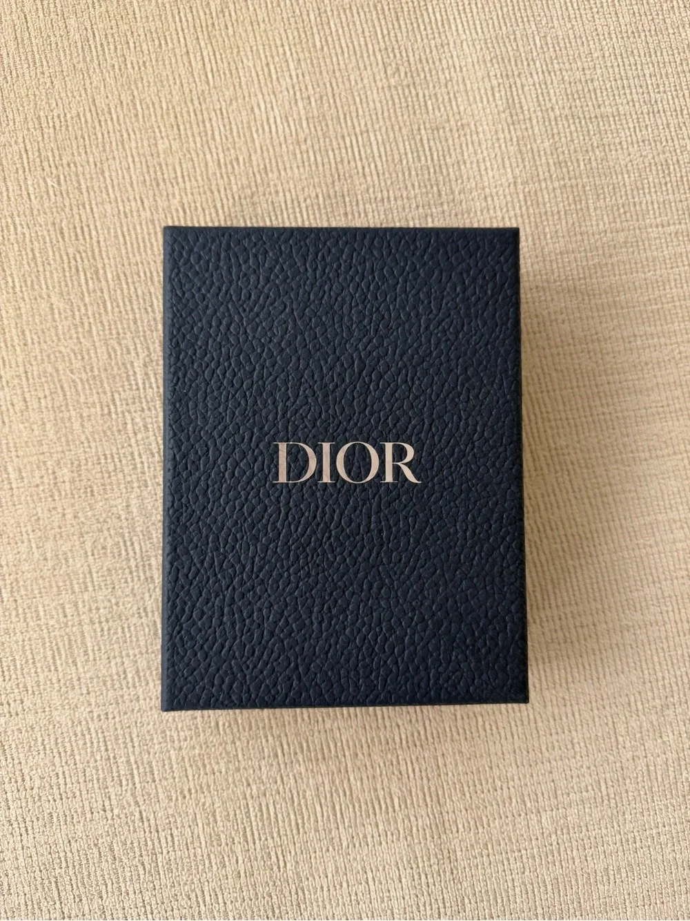 Dior compact card